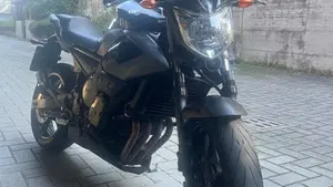 Yamaha XJ6 (2008 - 15) 