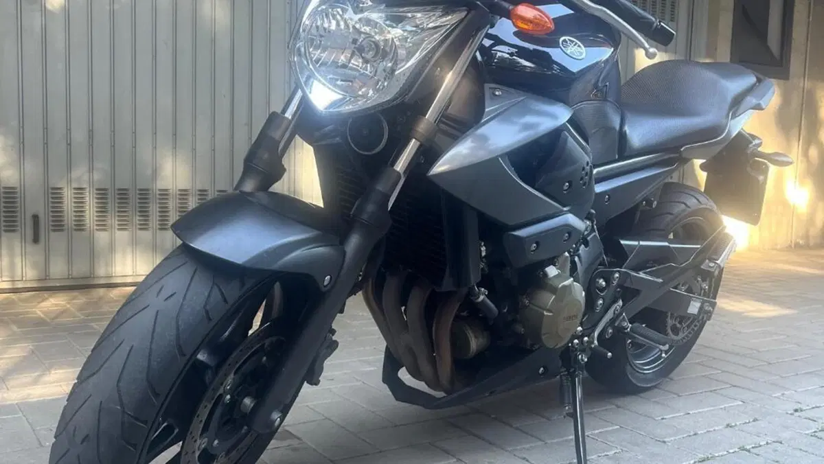 Yamaha XJ6 (2008 - 15)  (2)