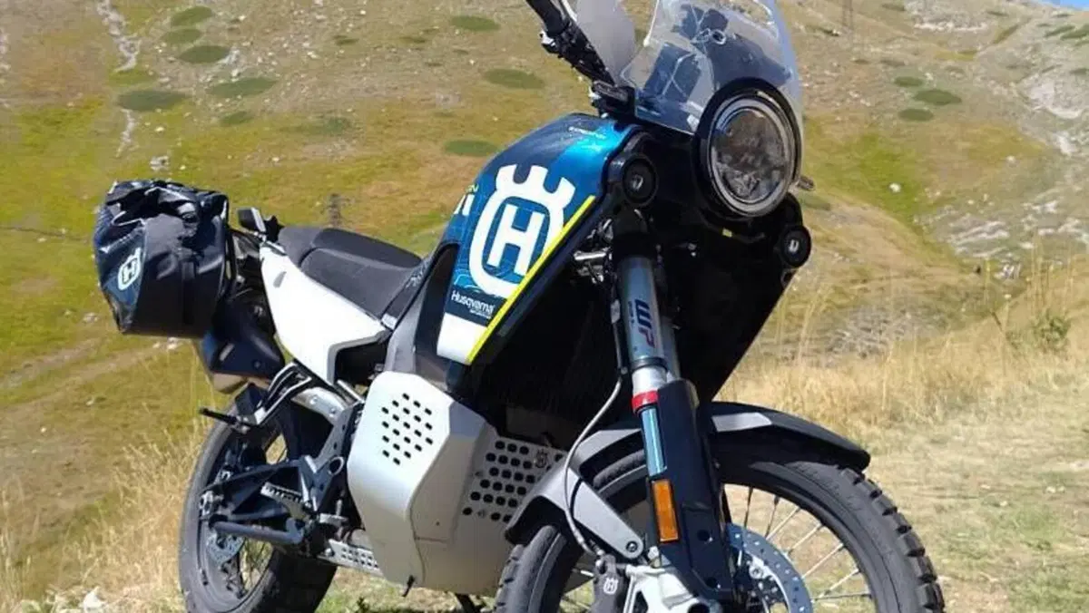 Husqvarna Norden 901 Expedition (2025 - 26) 