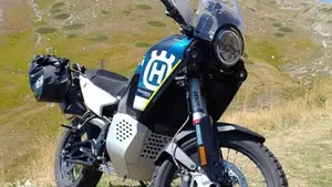 Husqvarna Norden 901 Expedition (2025 - 26) 