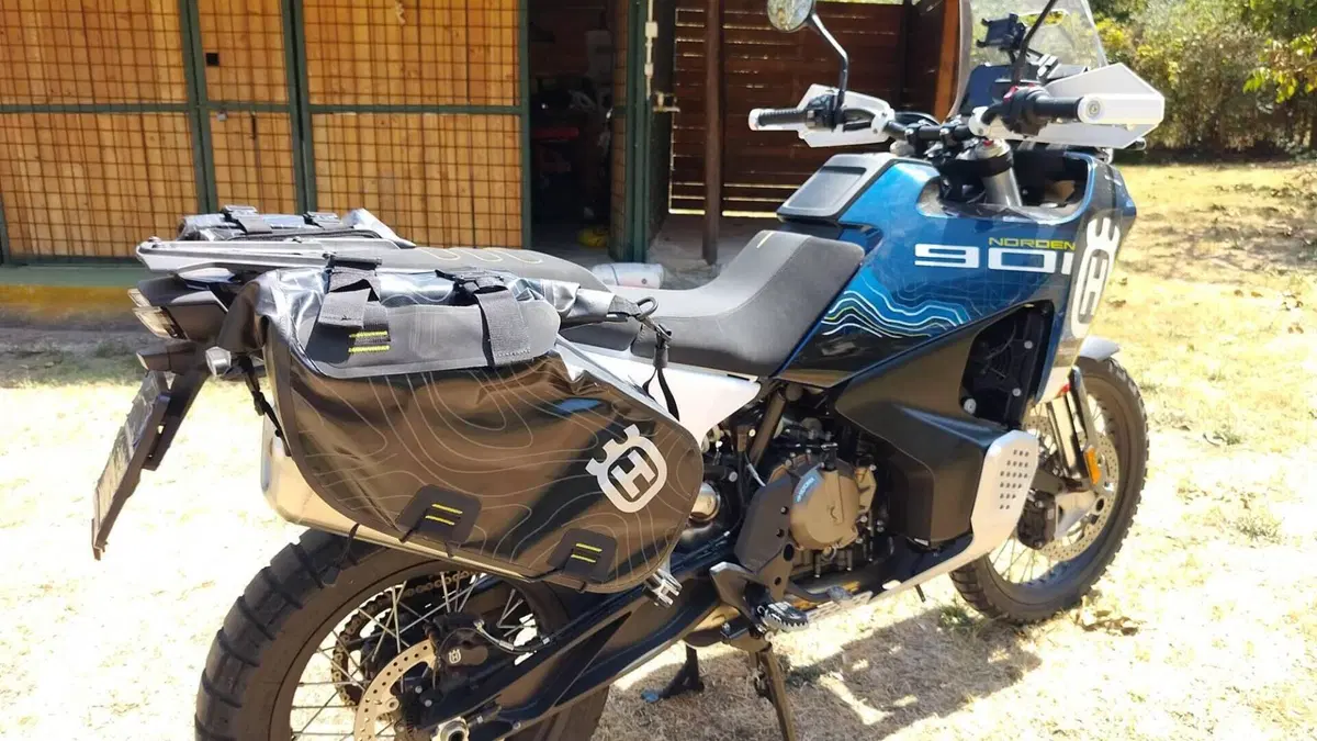Husqvarna Norden 901 Expedition (2025 - 26)  (2)