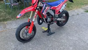 Honda CR 125 R (2006)  (2)
