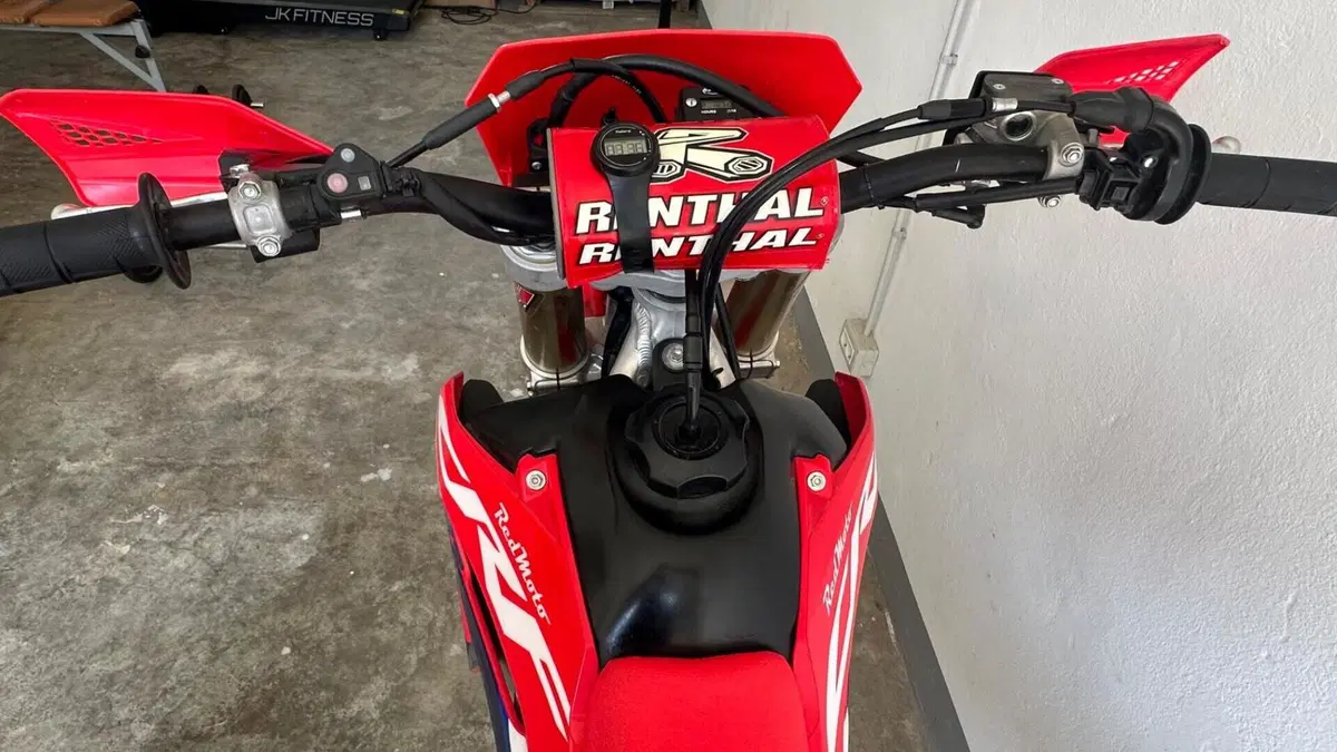 Honda CRF 250RX Enduro (2022)  (5)