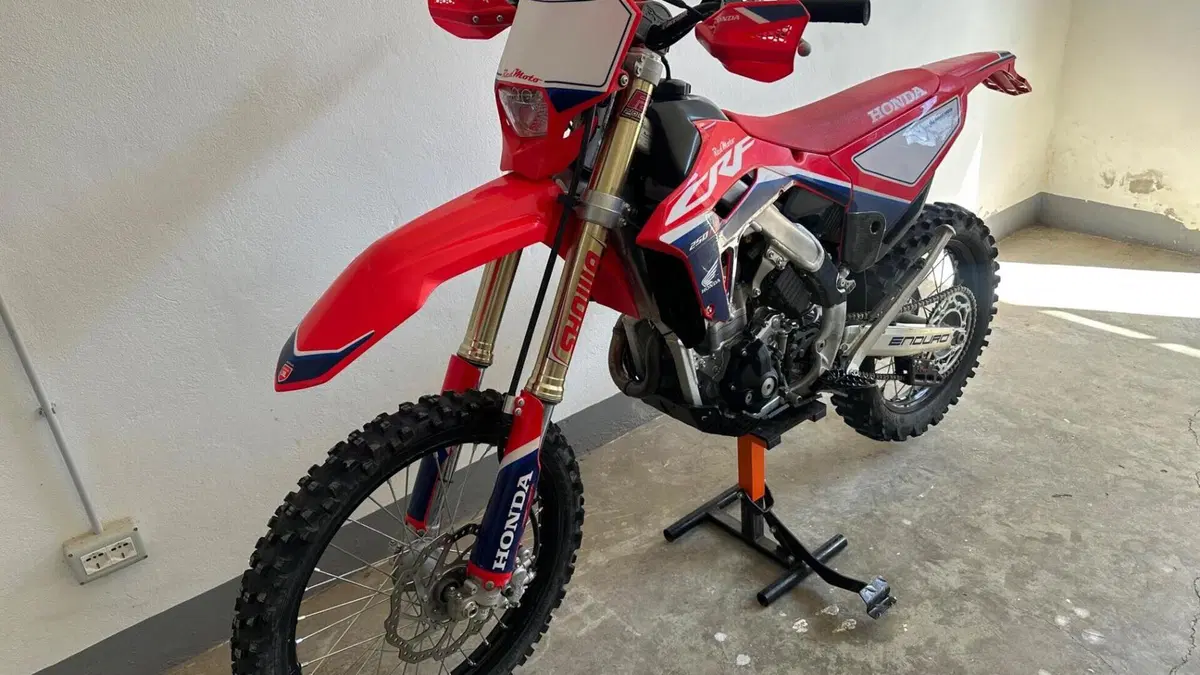 Honda CRF 250RX Enduro (2022)  (6)