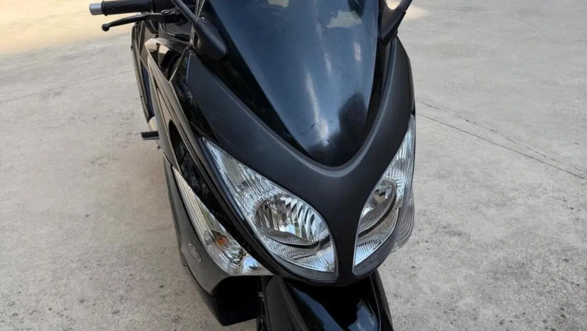 Yamaha T-Max 500 (2008 - 12)  (4)