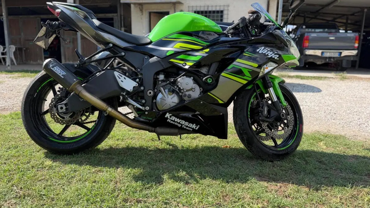 Kawasaki Ninja 636 ZX-6R (2019 - 20)  (3)