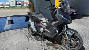 Honda X-ADV 750 DCT (2021 - 24)  (3)