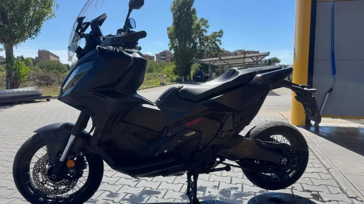 Honda X-ADV 750 DCT (2021 - 24)  (10)