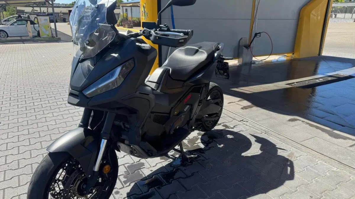 Honda X-ADV 750 DCT (2021 - 24)  (11)