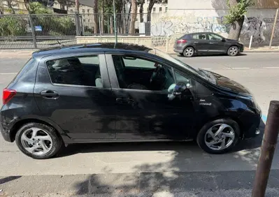 Toyota Yaris 1.5 Hybrid 5 porte Active (8)