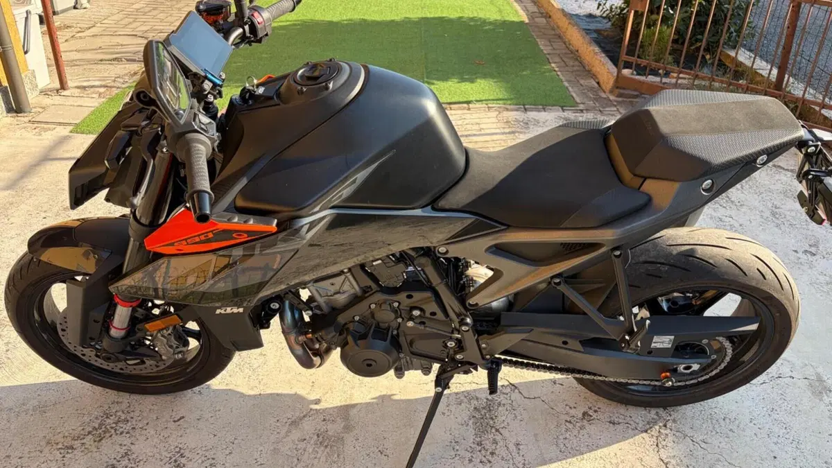 KTM 990 Duke (2024 - 26)  (4)