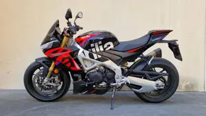Aprilia Tuono V4 Factory (2021 - 24)  (2)