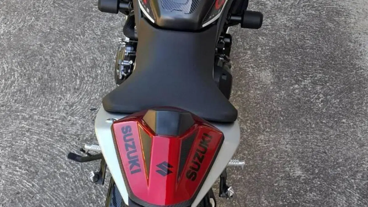 Suzuki GSX-8R (2024 - 26)  (3)