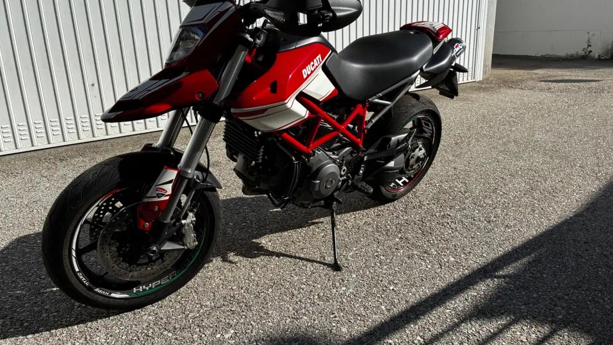 Ducati Hypermotard 796 (2012)  (3)