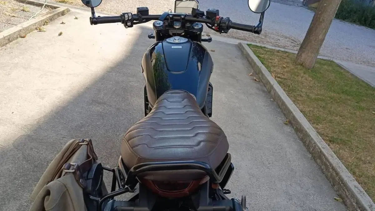 Ducati Scrambler 800 Nightshift (2023 - 24)  (4)
