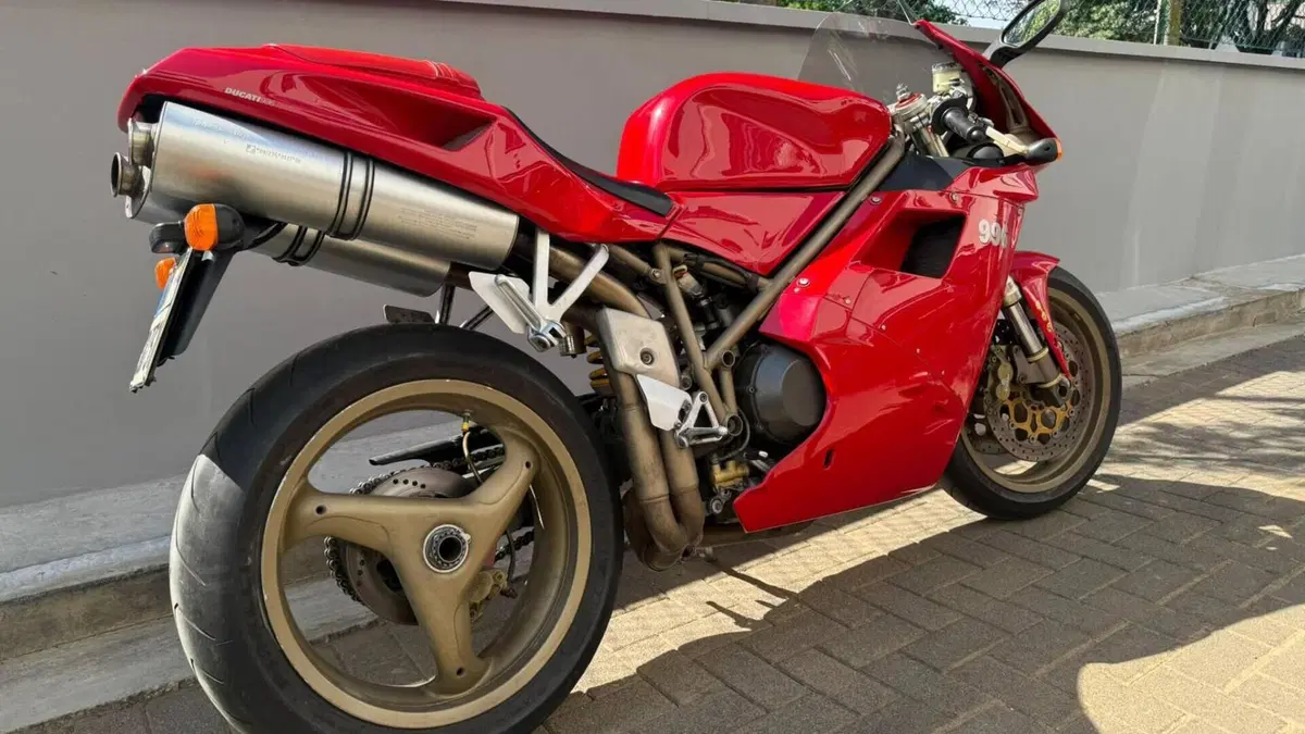 Ducati 996 Biposto (1998 - 01)  (3)