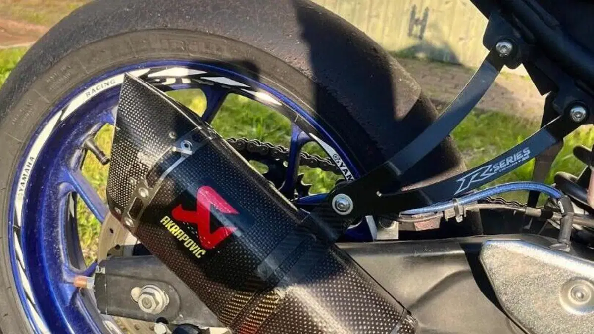 Yamaha YZF R3 (2018)  (9)