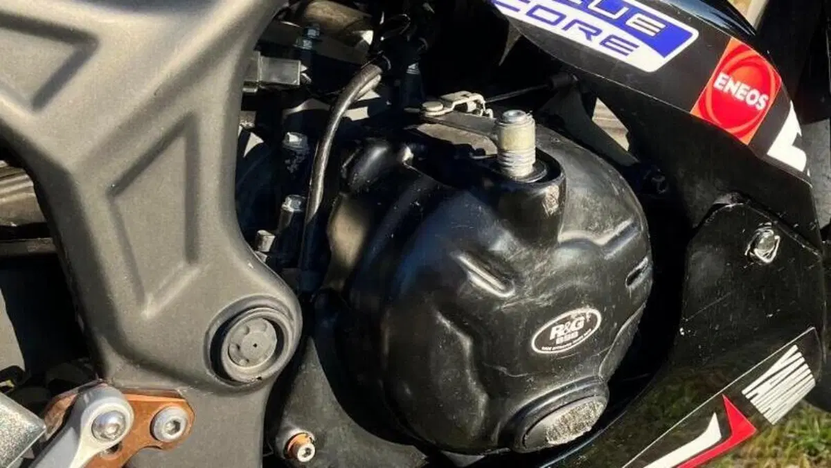 Yamaha YZF R3 (2018)  (14)