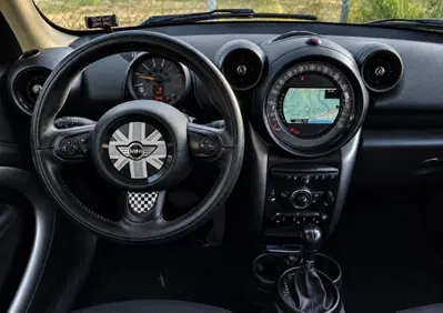 MINI Mini Countryman 2.0 Cooper D Countryman (5)