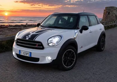 MINI Mini Countryman 2.0 Cooper D Countryman (9)