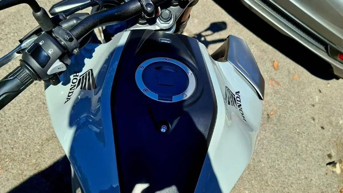 Honda CB 125 R (2021 - 23)  (2)