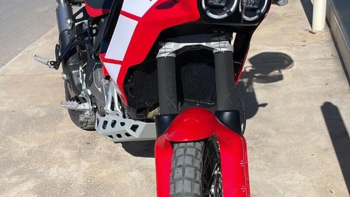 Ducati DesertX Discovery (2025)  (4)
