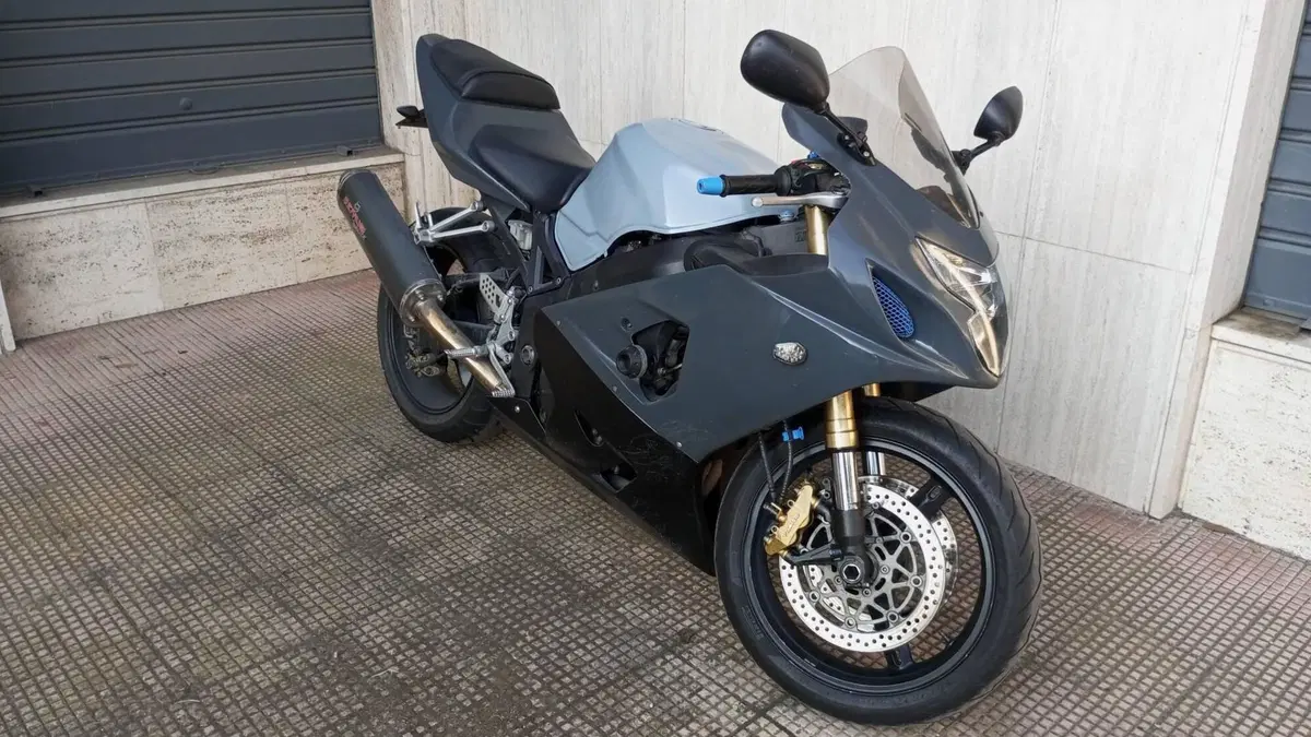 Suzuki GSX R 600 (2004 - 05) 