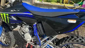 Yamaha YZ 125 Monster Energy (2023)  (5)