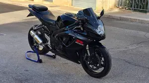 Suzuki GSX R 600 (2006 - 07)  (2)