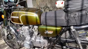 Honda   (2)