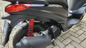 Piaggio Medley 125 S ABS (2021 - 24)  (7)