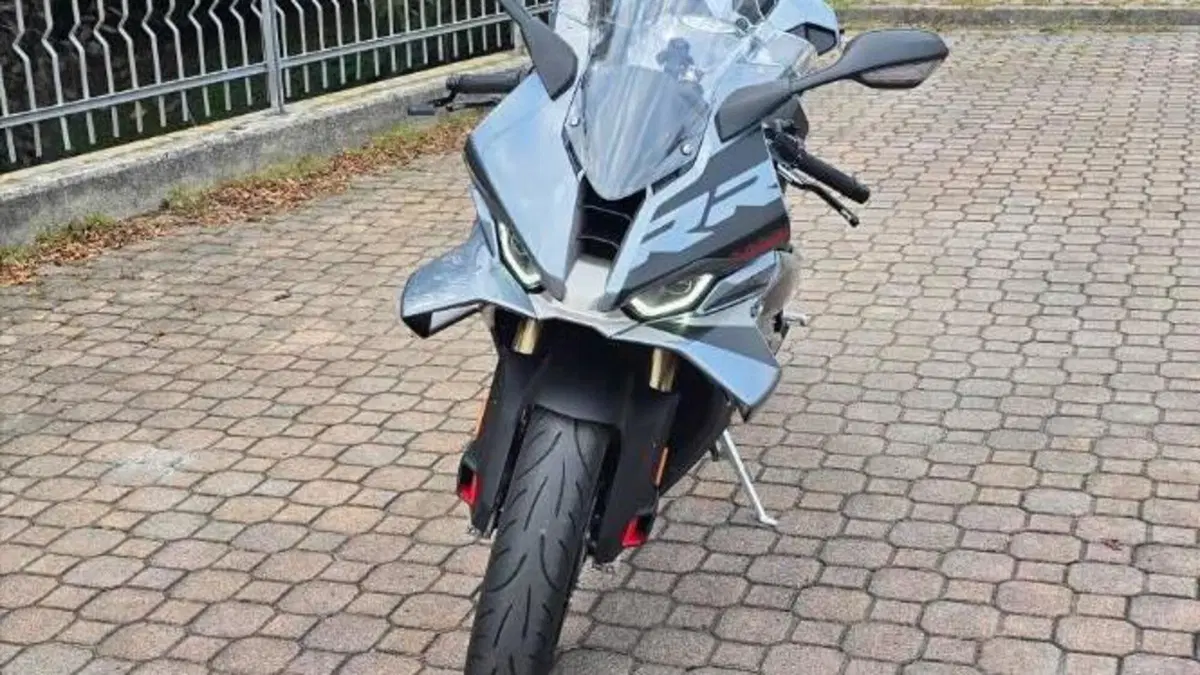 Bmw S 1000 RR (2025 - 27)  (11)
