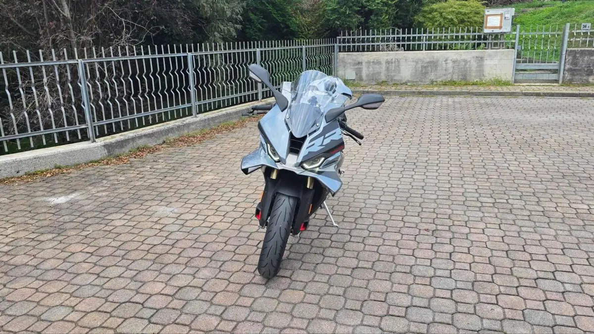 Bmw S 1000 RR (2025 - 27)  (12)