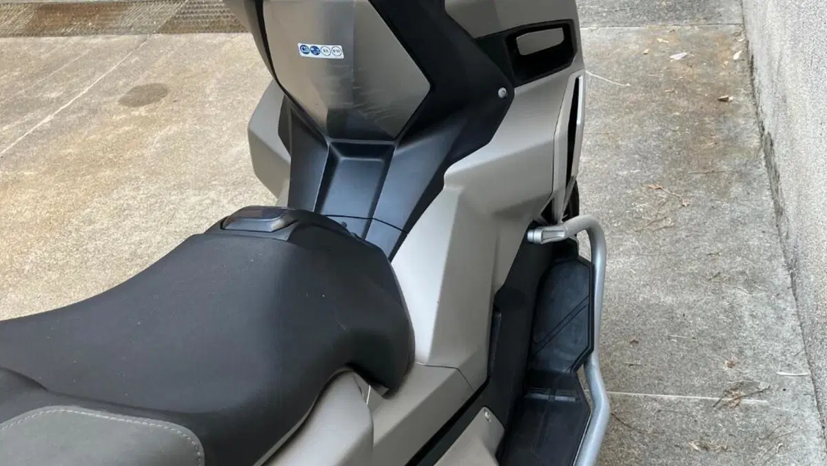 Honda X-ADV 750 (2018 - 20)  (9)