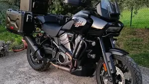 Harley-Davidson Pan America 1250 (2020 - 25)  (2)