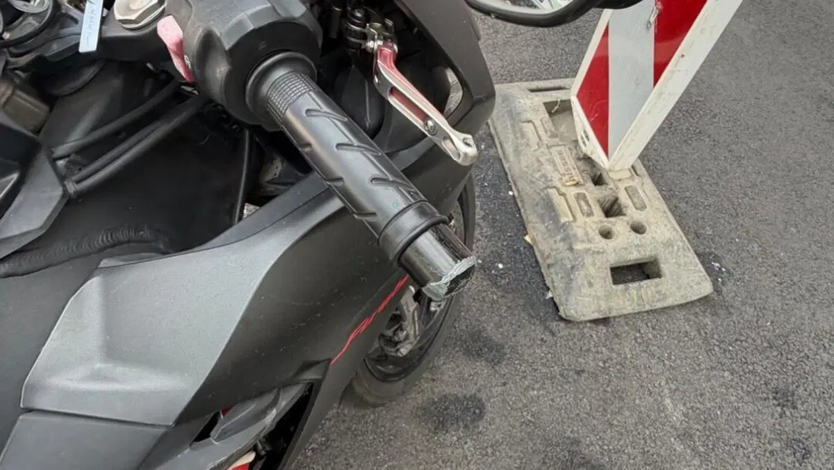 Honda CBR 1000 RR Fireblade (2017 - 19)  (6)