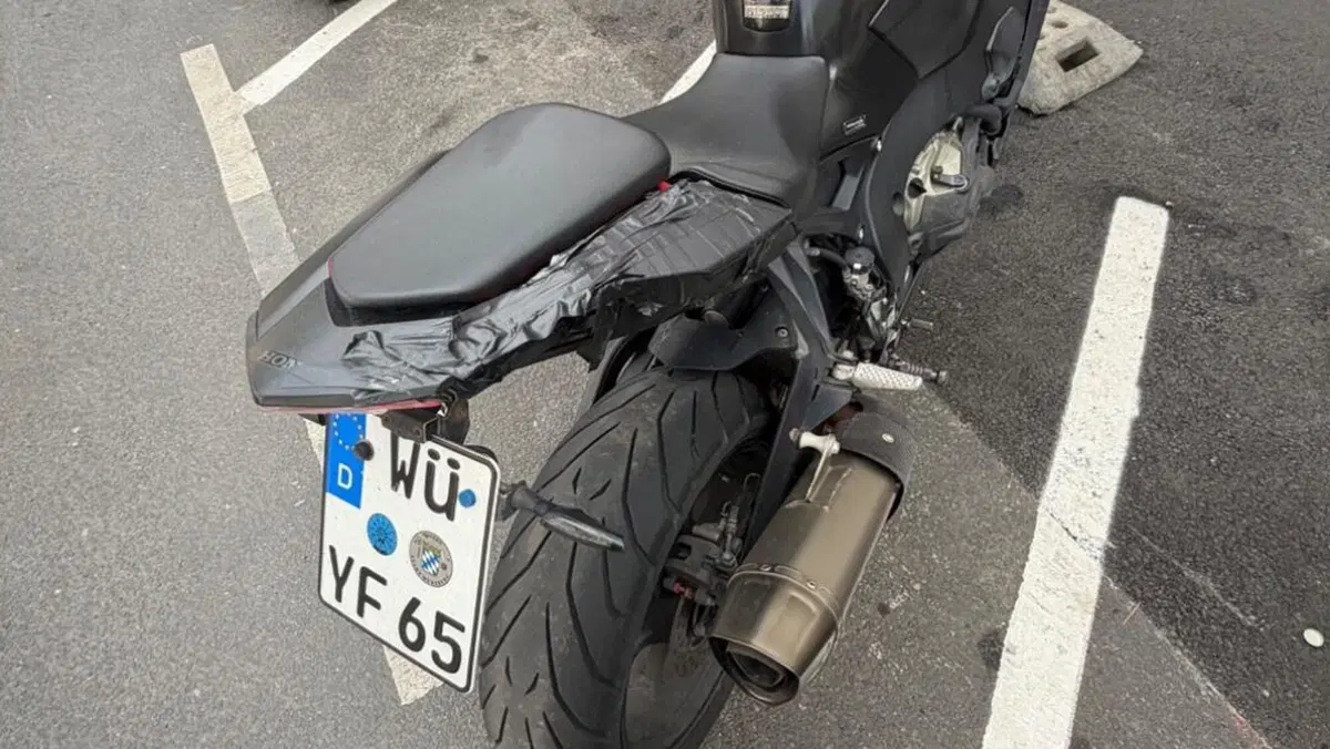 Honda CBR 1000 RR Fireblade (2017 - 19)  (8)