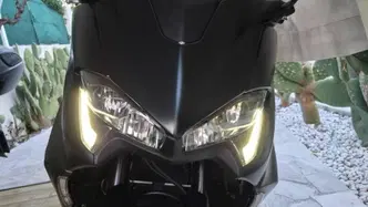 Yamaha T-Max 560 (2020 - 21) usata