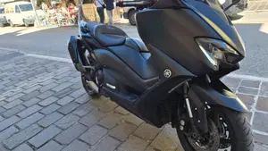 Yamaha T-Max 560 (2020 - 21)  (15)