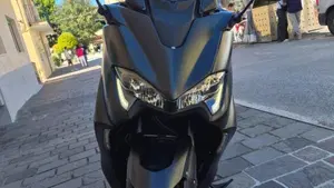Yamaha T-Max 560 (2020 - 21)  (16)
