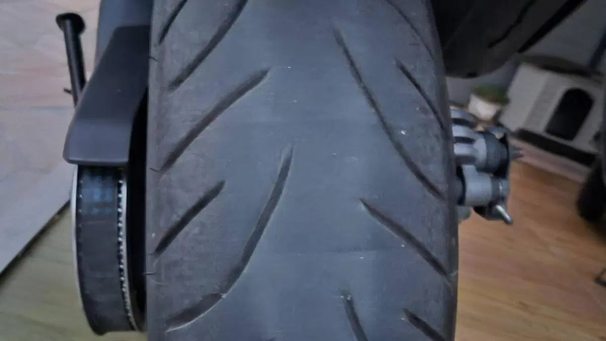 Yamaha T-Max 560 (2020 - 21)  (18)