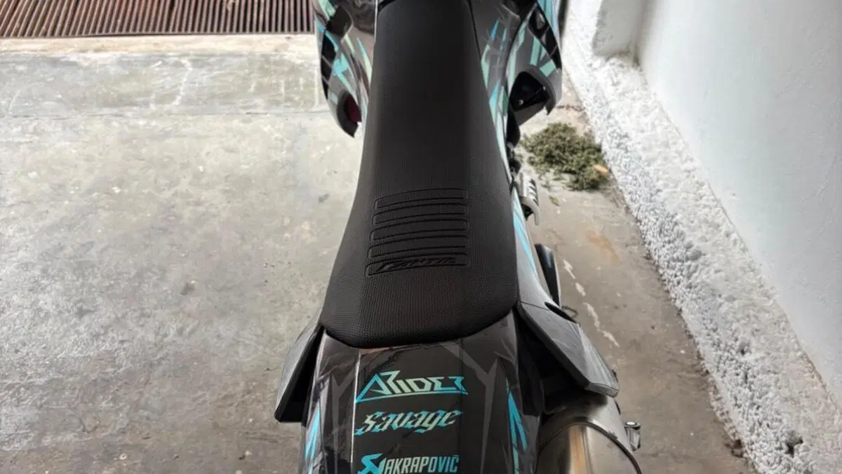 Fantic Motor XMF 125 Motard Performance 4T (2023 - 24)  (4)