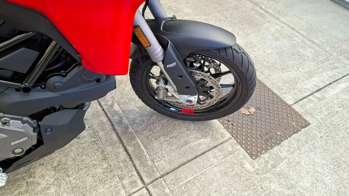 Ducati Multistrada V2 S (2022 - 24)  (15)