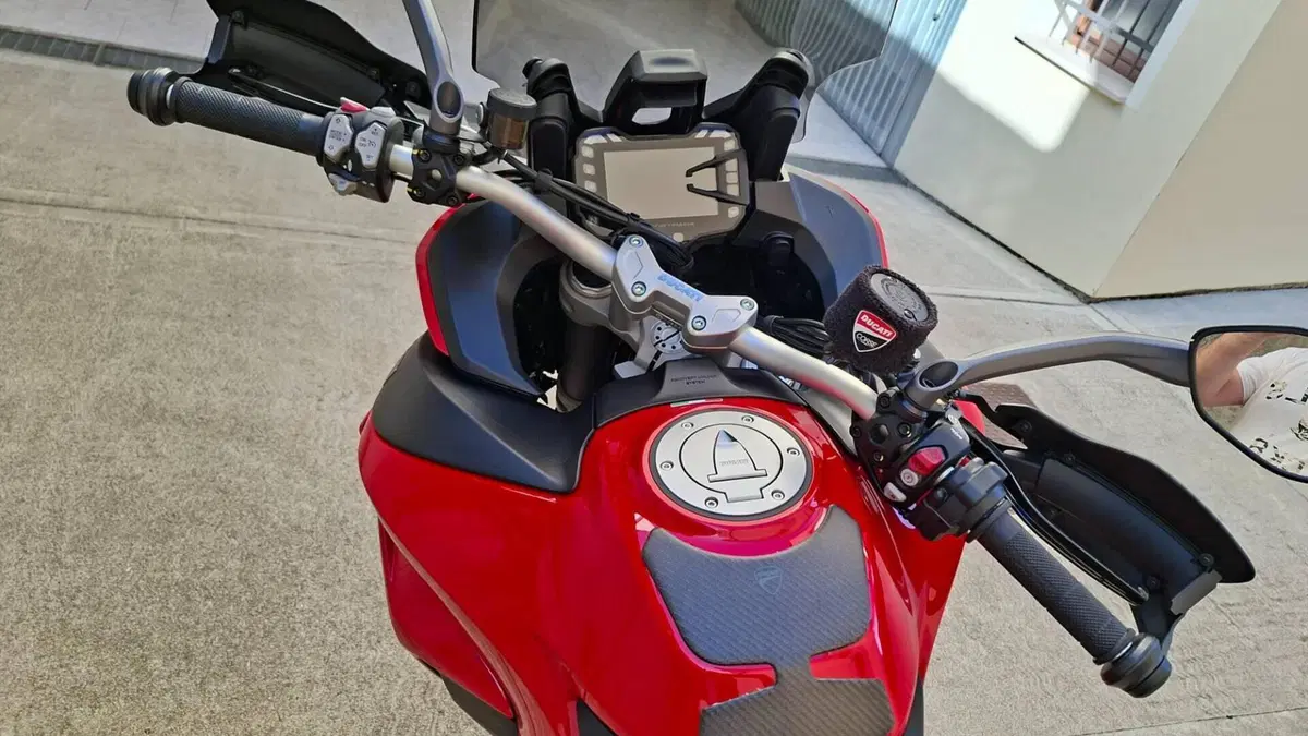 Ducati Multistrada V2 S (2022 - 24)  (19)