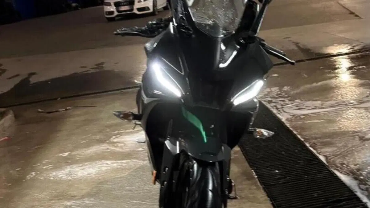 Yamaha YZF R125 (2023 - 26)  (6)