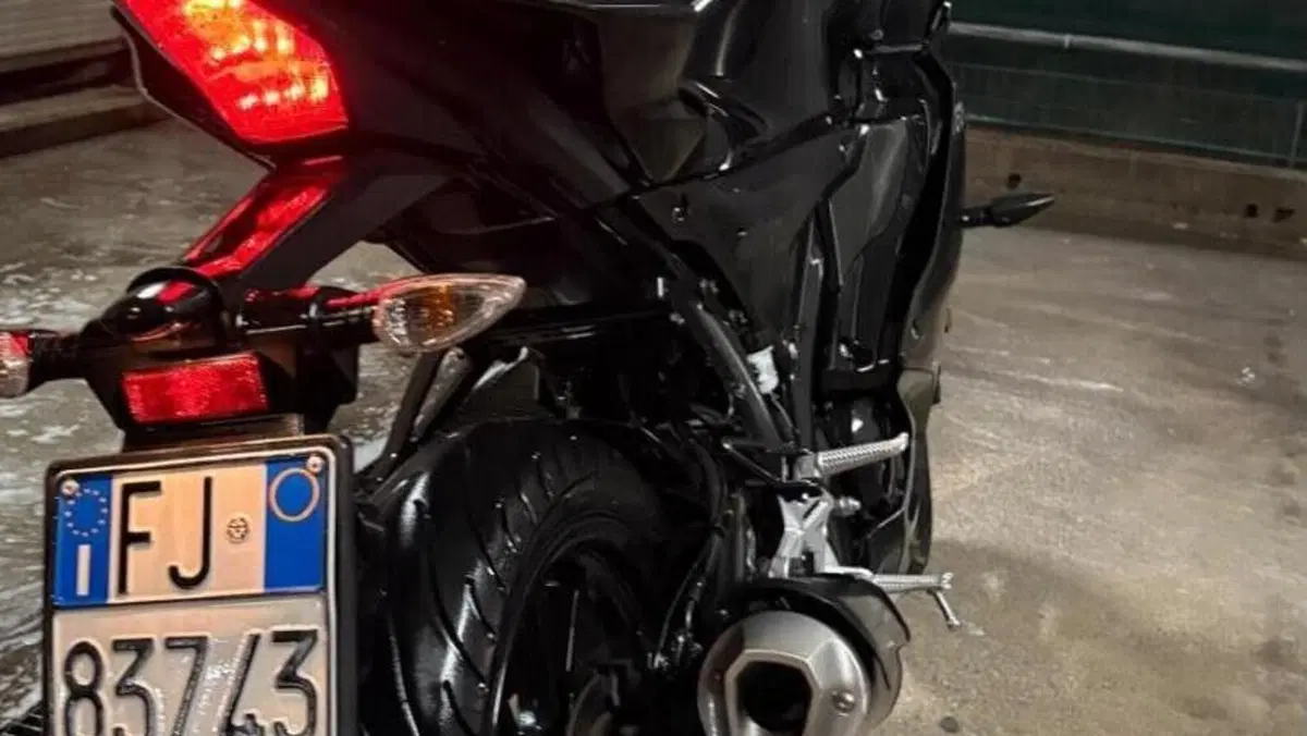 Yamaha YZF R125 (2023 - 26)  (8)
