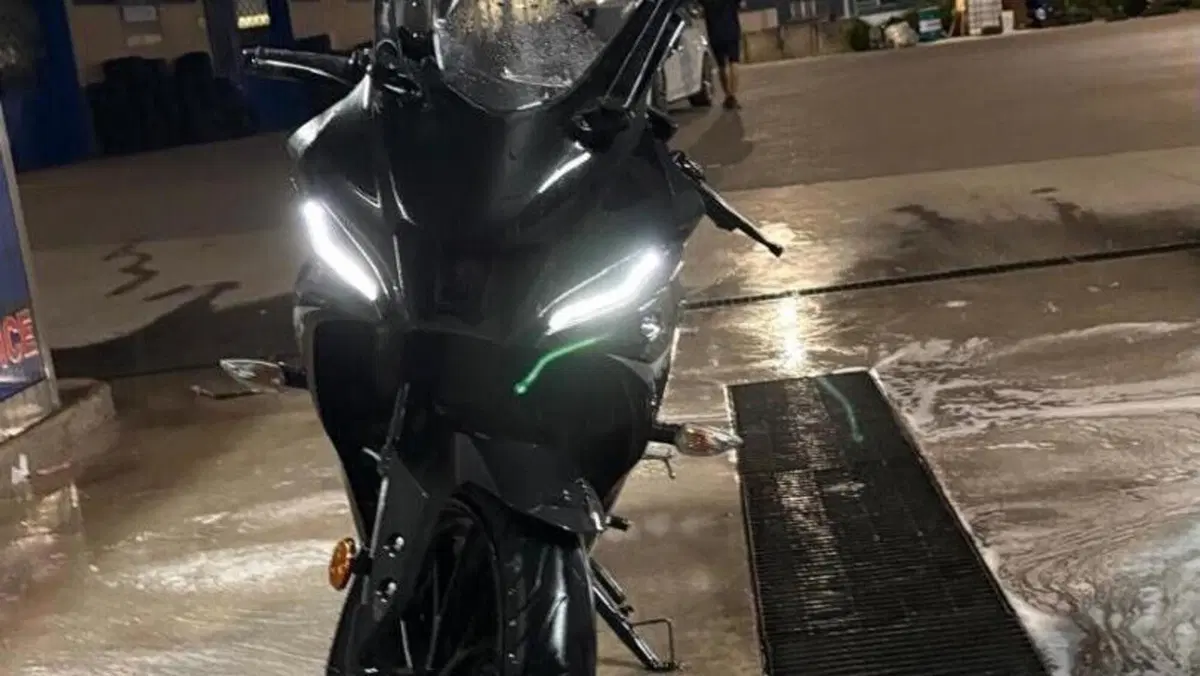 Yamaha YZF R125 (2023 - 26)  (11)