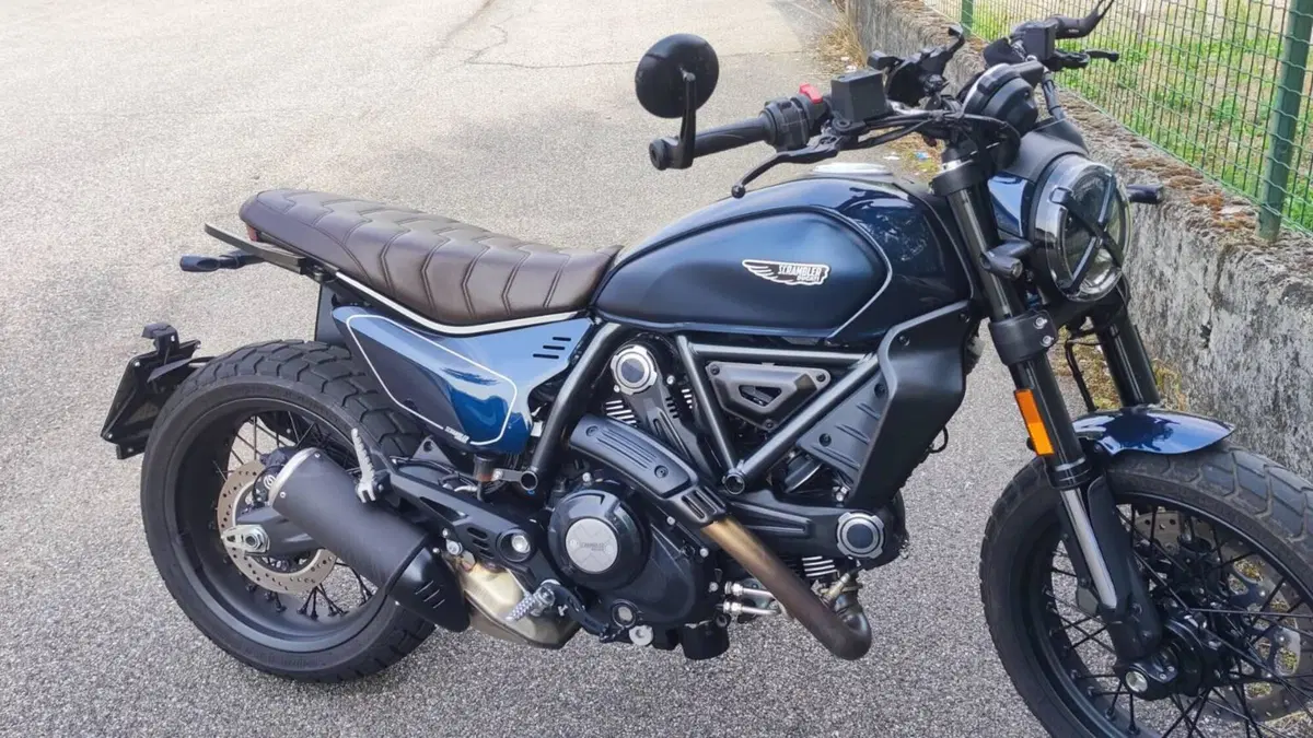 Ducati Scrambler 800 Nightshift (2023 - 24)  (2)