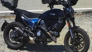 Ducati Scrambler 800 Nightshift (2023 - 24)  (4)