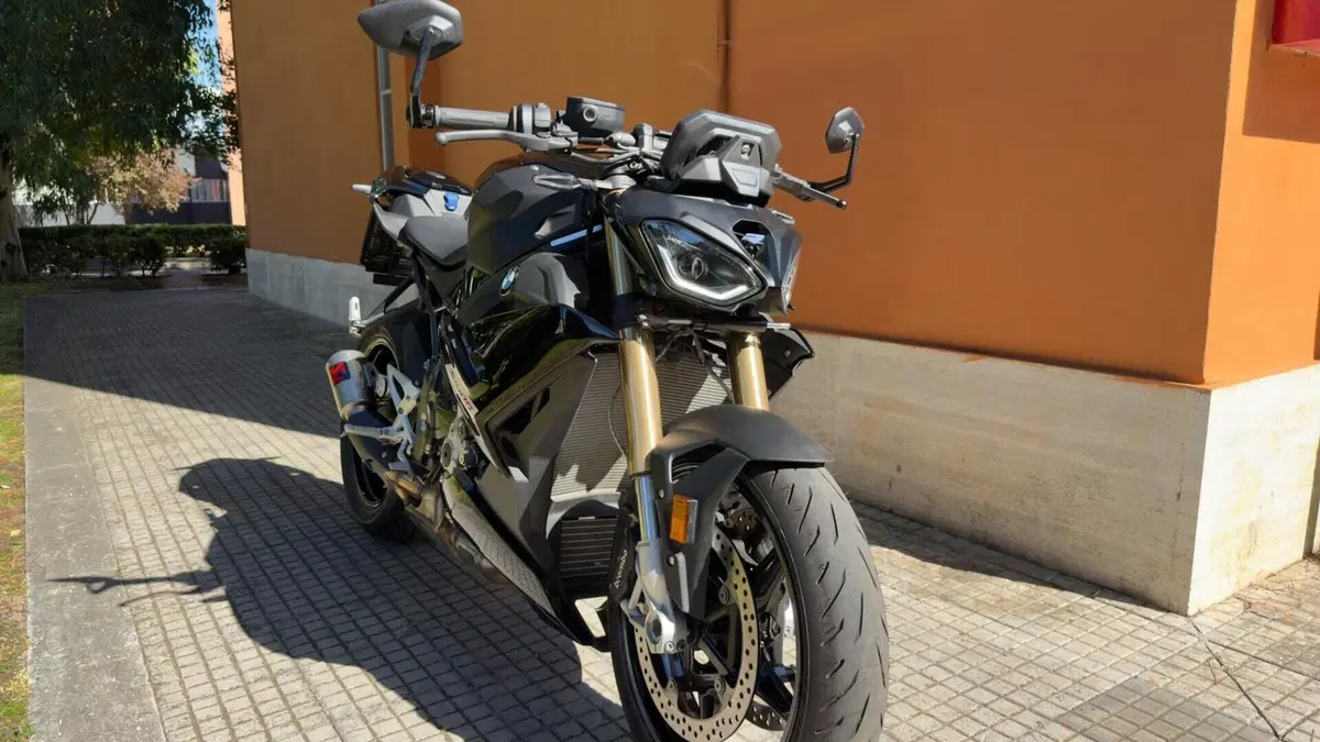 Bmw S 1000 R (2025 - 27)  (2)